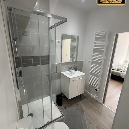 Sur Le Balcon Des Halles 公寓