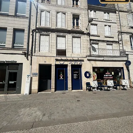 Sur Le Balcon Des Halles