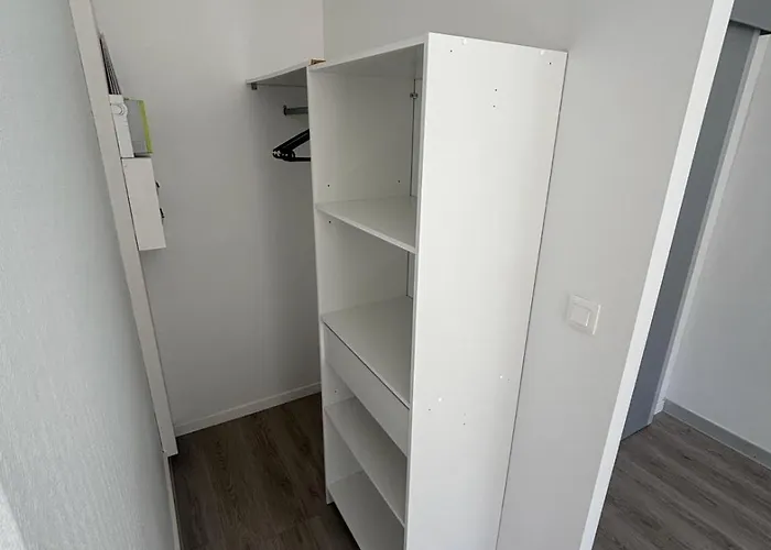 Sur Le Balcon Des Halles * 尼奥尔